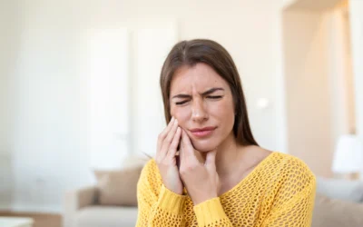 ¿Por qué me duelen los dientes con el frío o el calor?